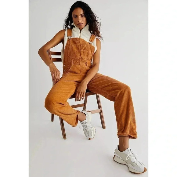 NWT Free People Ziggy Cord Overalls Straight Leg One Piece in Tan Brown XS - Picture 1 of 16